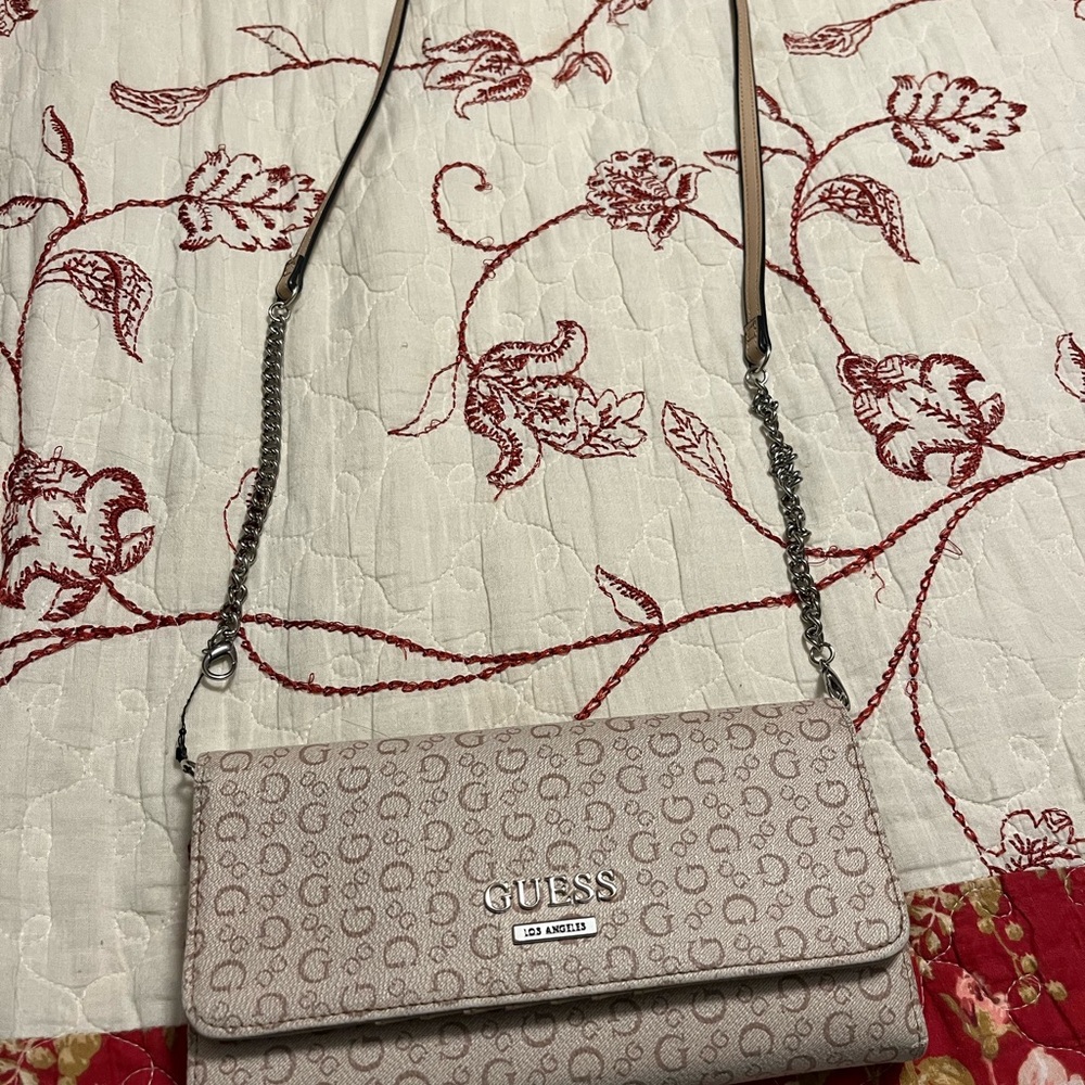 Guess Wallet